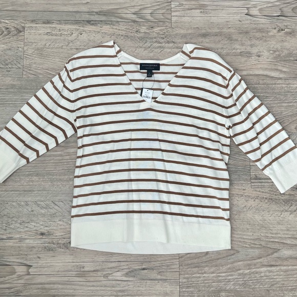 NWT Striped 3/4 Sleeve Lightweight Sweater - Picture 3 of 7